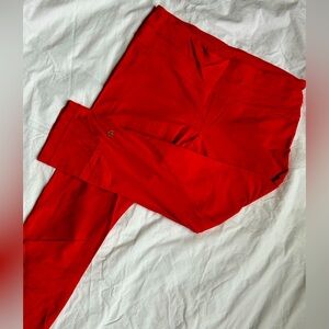 lululemon women’s crop leggings - 8 - red